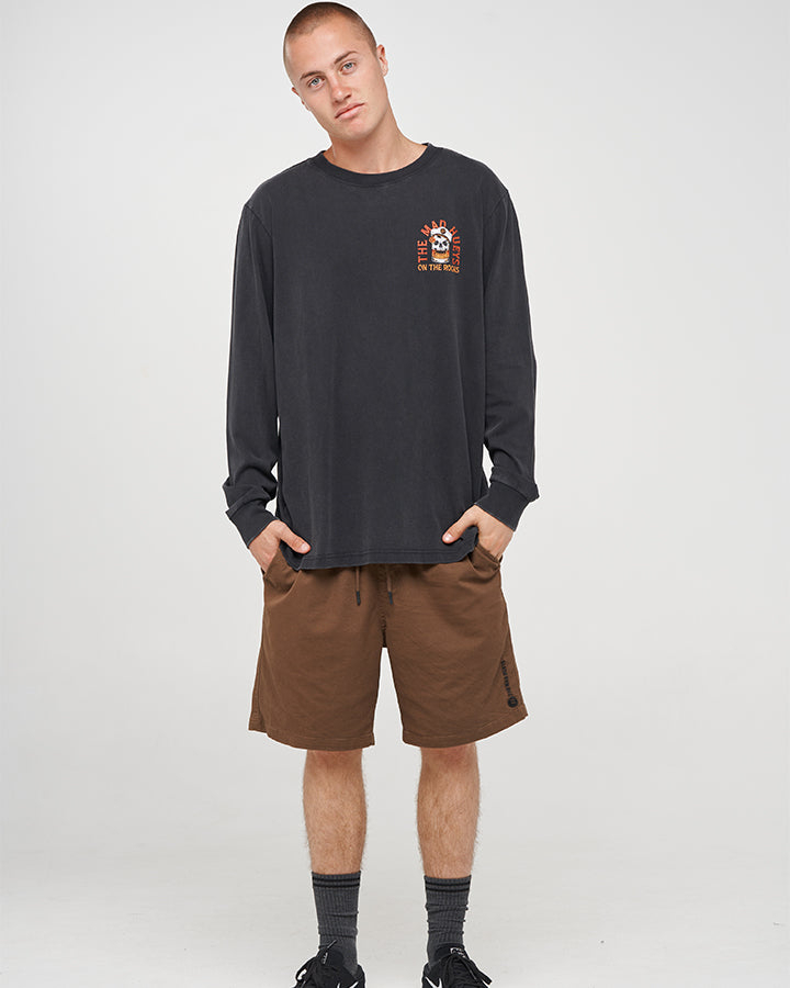 On The Rocks Skull Sailor Fish – Streetwear Brand Hoodie Bewertung und Preis