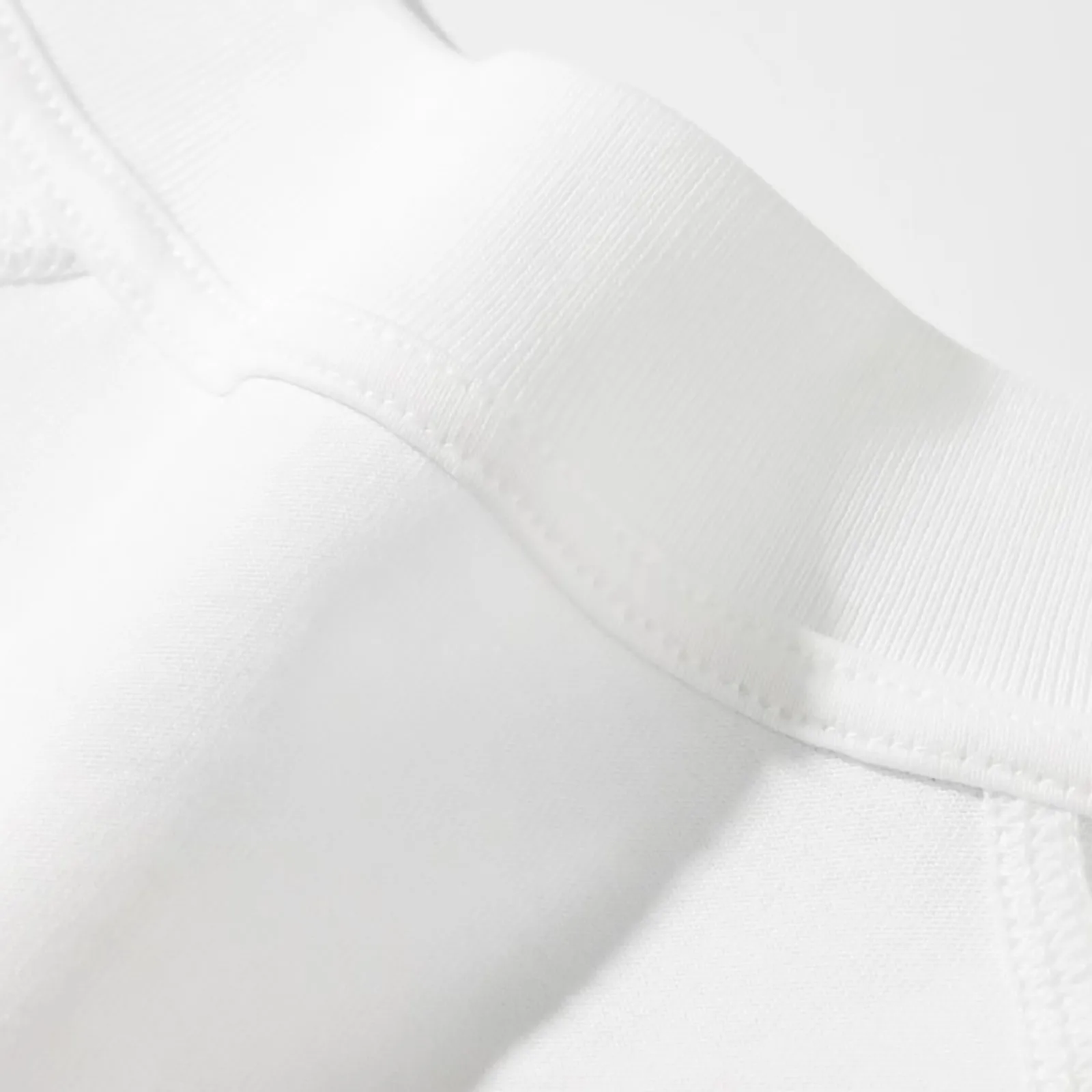 Brand new and unopened Naoya I – Streetwear Brand Designs Bewertung und Preis